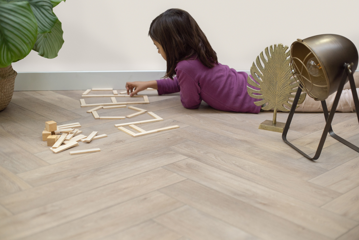 Floer - Floer Visgraat Click PVC – Rijn Gerookt Wit (Uitlopend) - PVC Klik - Afbeelding 4