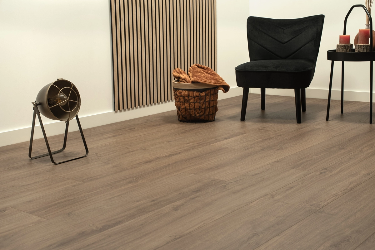 Floer - Floer Hybride Laminaat Steden – Dublin Donkerbruin Eiken - Laminaat - Afbeelding 2